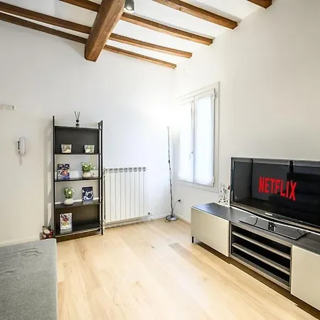 Your Happy Place In The Centre Appartamento Modena